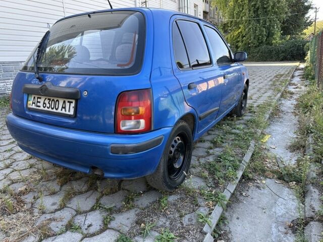 Синий Ниссан Микра, объемом двигателя 1 л и пробегом 200 тыс. км за 995 $, фото 2 на Automoto.ua