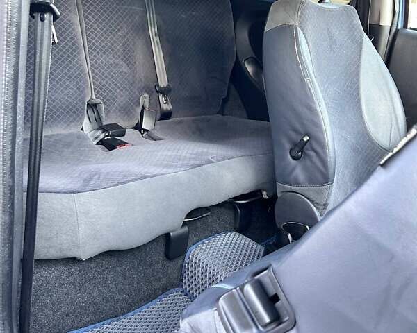 Синий Ниссан Микра, объемом двигателя 1.5 л и пробегом 252 тыс. км за 4100 $, фото 28 на Automoto.ua