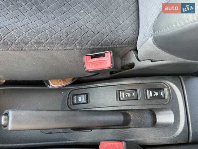 Синий Ниссан Микра, объемом двигателя 1.39 л и пробегом 185 тыс. км за 5500 $, фото 15 на Automoto.ua