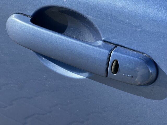 Синій Ніссан Мікра, об'ємом двигуна 0.14 л та пробігом 157 тис. км за 3930 $, фото 3 на Automoto.ua