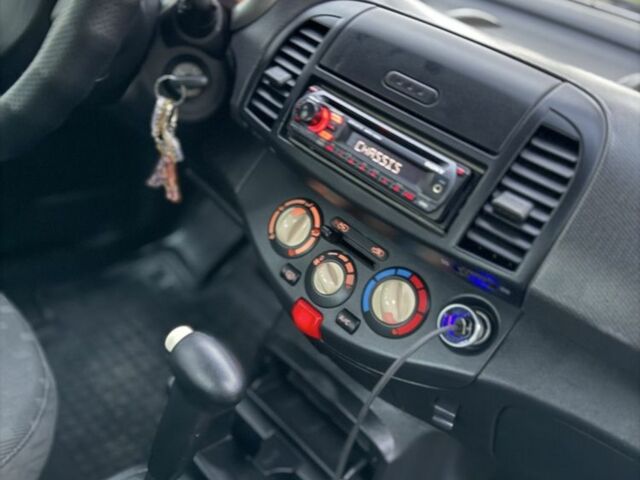 Синий Ниссан Микра, объемом двигателя 1.2 л и пробегом 160 тыс. км за 4200 $, фото 17 на Automoto.ua