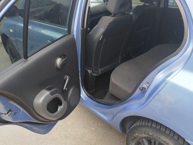 Синій Ніссан Мікра, об'ємом двигуна 1.4 л та пробігом 122 тис. км за 3500 $, фото 3 на Automoto.ua