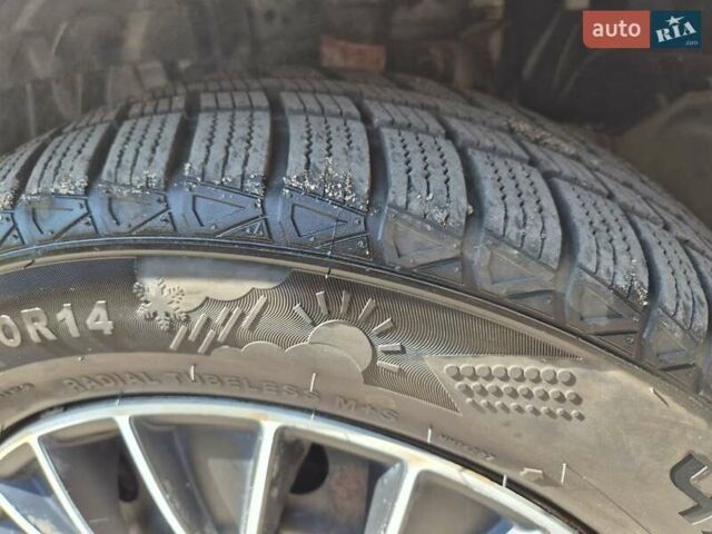 Синій Ніссан Мікра, об'ємом двигуна 1.24 л та пробігом 155 тис. км за 5600 $, фото 7 на Automoto.ua