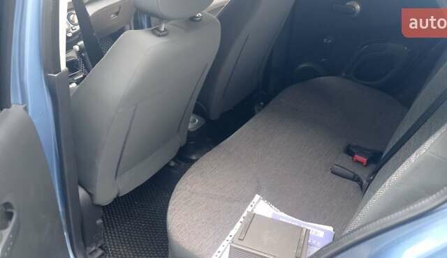 Синий Ниссан Микра, объемом двигателя 1.24 л и пробегом 170 тыс. км за 4200 $, фото 11 на Automoto.ua