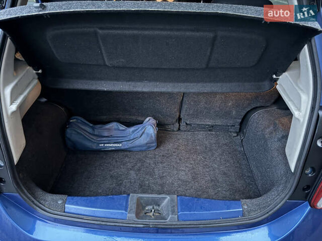 Синий Ниссан Микра, объемом двигателя 1.2 л и пробегом 99 тыс. км за 8499 $, фото 21 на Automoto.ua