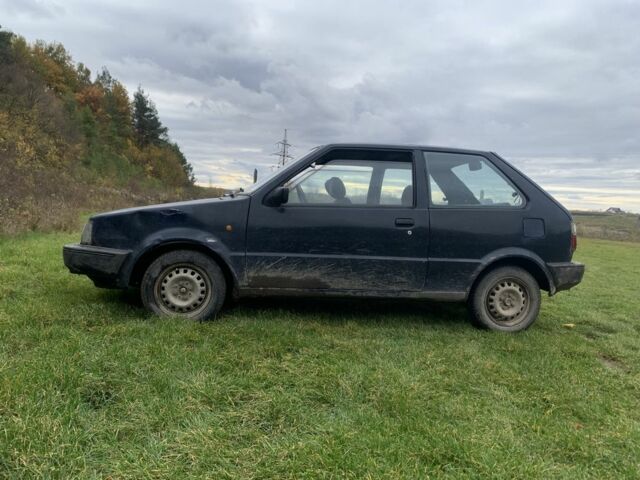Ниссан Микра 1982 в Ровно на Automoto.ua Синий Ниссан Микра, объемом двигателя 0 л и пробегом 999 тыс. км за 452 $, фото 1 на Automoto.ua