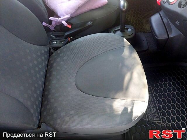 Зелений Ніссан Мікра, об'ємом двигуна 1.2 л та пробігом 88 тис. км за 6800 $, фото 3 на Automoto.ua