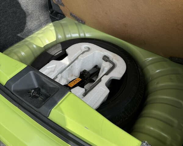 Зеленый Ниссан Микра, объемом двигателя 1.2 л и пробегом 90 тыс. км за 7700 $, фото 21 на Automoto.ua