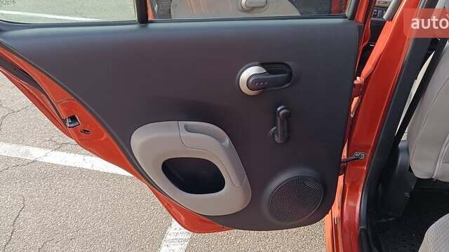 Оранжевый Ниссан Микра, объемом двигателя 1.39 л и пробегом 100 тыс. км за 7100 $, фото 27 на Automoto.ua