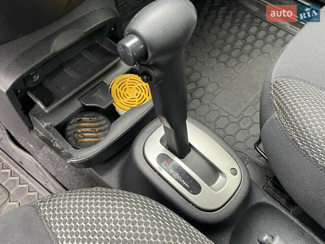 Оранжевый Ниссан Микра, объемом двигателя 1.24 л и пробегом 175 тыс. км за 5300 $, фото 12 на Automoto.ua