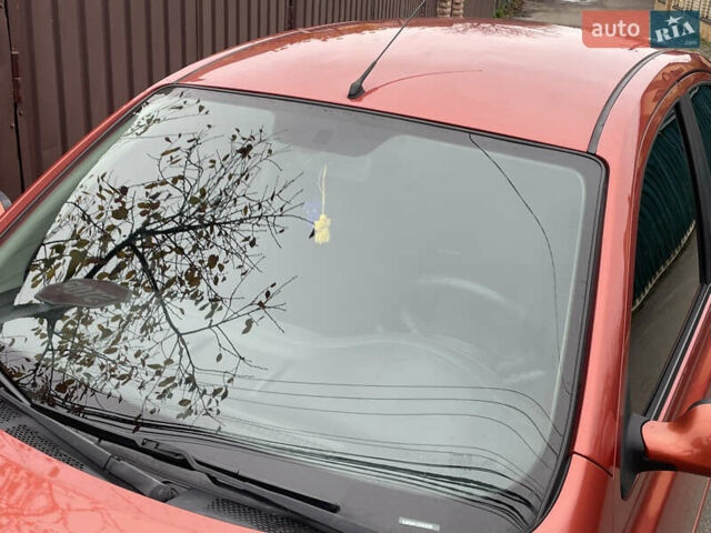 Оранжевый Ниссан Микра, объемом двигателя 1.24 л и пробегом 175 тыс. км за 5300 $, фото 6 на Automoto.ua