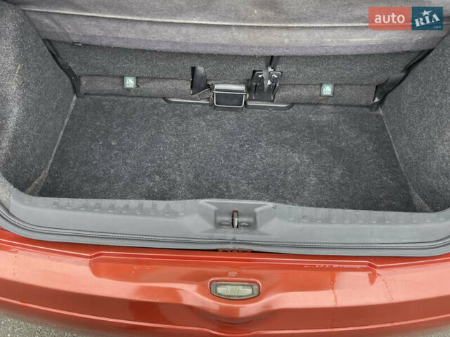 Оранжевый Ниссан Микра, объемом двигателя 1.24 л и пробегом 175 тыс. км за 5300 $, фото 19 на Automoto.ua