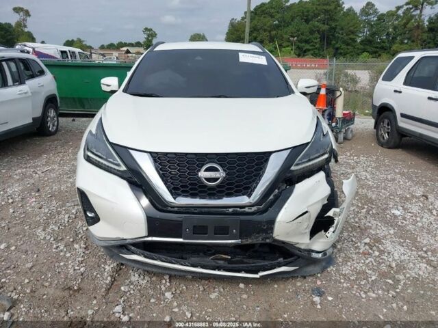 Белый Ниссан Мурано, объемом двигателя 3.5 л и пробегом 90 тыс. км за 12500 $, фото 3 на Automoto.ua