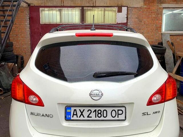 Белый Ниссан Мурано, объемом двигателя 3.5 л и пробегом 250 тыс. км за 8999 $, фото 4 на Automoto.ua