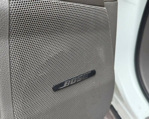 Белый Ниссан Мурано, объемом двигателя 3.5 л и пробегом 245 тыс. км за 6999 $, фото 12 на Automoto.ua