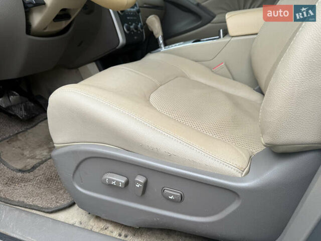 Белый Ниссан Мурано, объемом двигателя 3.5 л и пробегом 245 тыс. км за 6999 $, фото 11 на Automoto.ua