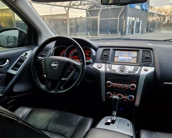 Белый Ниссан Мурано, объемом двигателя 3.5 л и пробегом 128 тыс. км за 10000 $, фото 4 на Automoto.ua