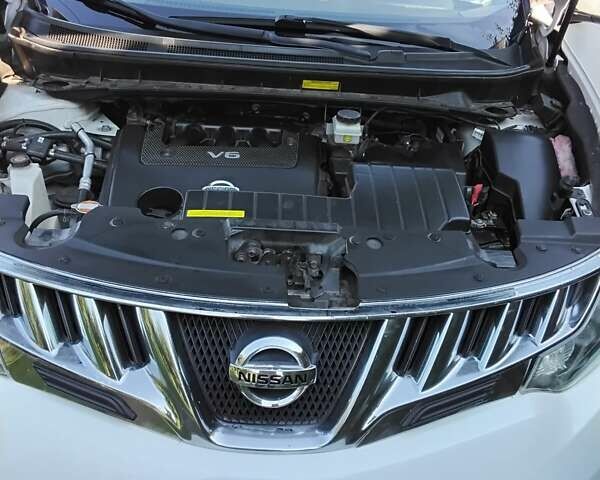 Білий Ніссан Мурано, об'ємом двигуна 3.5 л та пробігом 146 тис. км за 10300 $, фото 17 на Automoto.ua