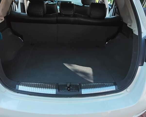 Білий Ніссан Мурано, об'ємом двигуна 3.5 л та пробігом 146 тис. км за 10300 $, фото 12 на Automoto.ua