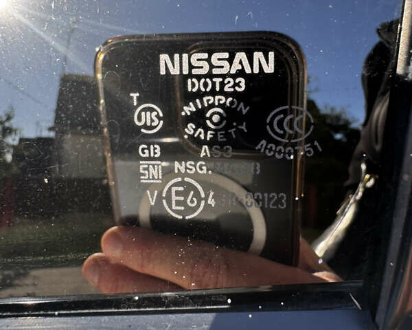 Белый Ниссан Мурано, объемом двигателя 3.5 л и пробегом 354 тыс. км за 7999 $, фото 14 на Automoto.ua