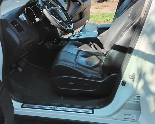 Білий Ніссан Мурано, об'ємом двигуна 3.5 л та пробігом 146 тис. км за 10300 $, фото 10 на Automoto.ua