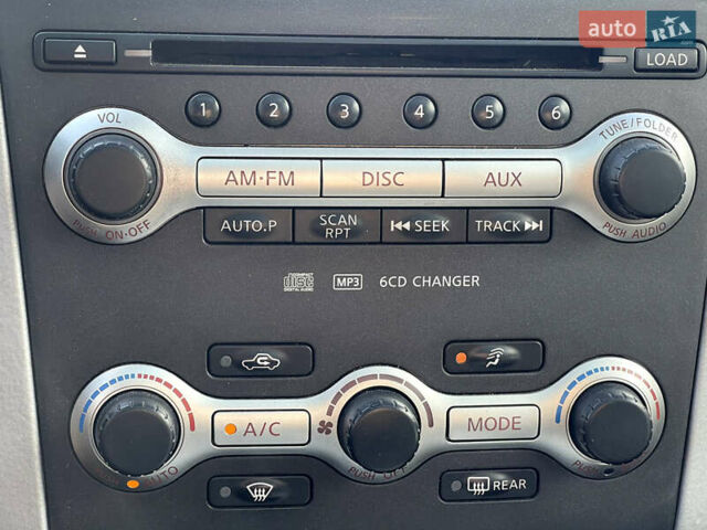 Белый Ниссан Мурано, объемом двигателя 3.5 л и пробегом 224 тыс. км за 10500 $, фото 26 на Automoto.ua