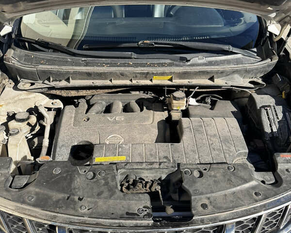 Белый Ниссан Мурано, объемом двигателя 3.5 л и пробегом 354 тыс. км за 7999 $, фото 1 на Automoto.ua