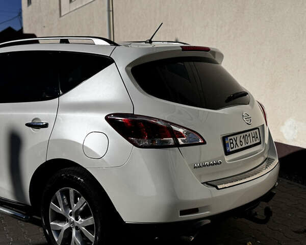 Белый Ниссан Мурано, объемом двигателя 3.5 л и пробегом 354 тыс. км за 7999 $, фото 25 на Automoto.ua