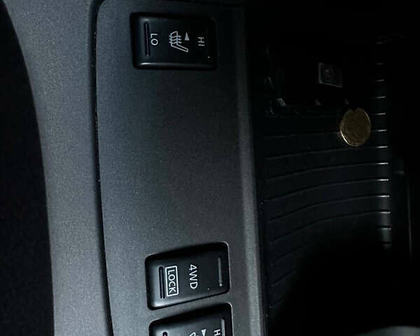 Белый Ниссан Мурано, объемом двигателя 3.5 л и пробегом 173 тыс. км за 10555 $, фото 23 на Automoto.ua