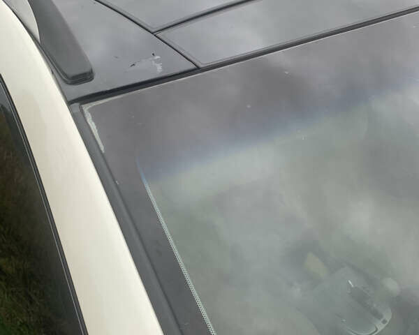 Белый Ниссан Мурано, объемом двигателя 2.49 л и пробегом 290 тыс. км за 9440 $, фото 17 на Automoto.ua