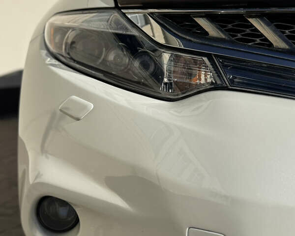 Белый Ниссан Мурано, объемом двигателя 3.5 л и пробегом 354 тыс. км за 7999 $, фото 18 на Automoto.ua