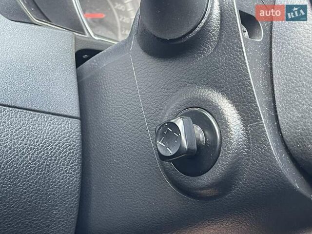 Белый Ниссан Мурано, объемом двигателя 3.5 л и пробегом 224 тыс. км за 10500 $, фото 40 на Automoto.ua