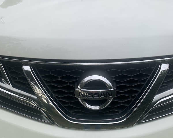 Белый Ниссан Мурано, объемом двигателя 2.49 л и пробегом 290 тыс. км за 9440 $, фото 22 на Automoto.ua