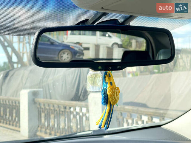 Белый Ниссан Мурано, объемом двигателя 3.5 л и пробегом 224 тыс. км за 10500 $, фото 19 на Automoto.ua