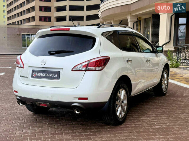 Белый Ниссан Мурано, объемом двигателя 3.5 л и пробегом 160 тыс. км за 10990 $, фото 10 на Automoto.ua