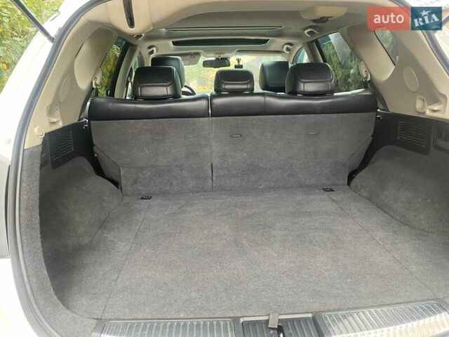 Белый Ниссан Мурано, объемом двигателя 3.5 л и пробегом 165 тыс. км за 10900 $, фото 18 на Automoto.ua