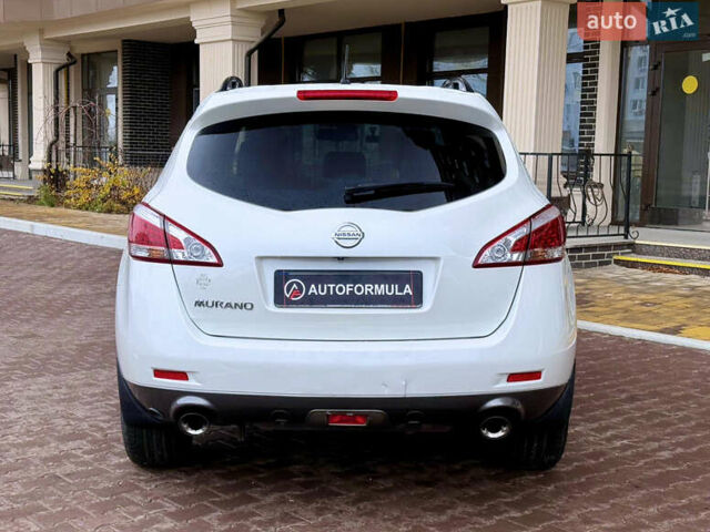 Белый Ниссан Мурано, объемом двигателя 3.5 л и пробегом 160 тыс. км за 10990 $, фото 9 на Automoto.ua