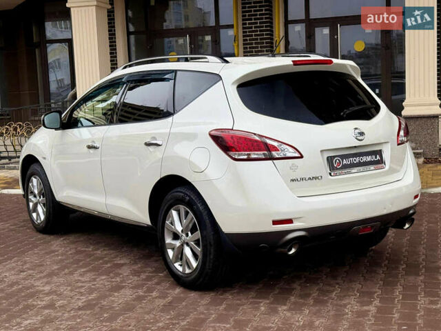 Белый Ниссан Мурано, объемом двигателя 3.5 л и пробегом 160 тыс. км за 10990 $, фото 11 на Automoto.ua