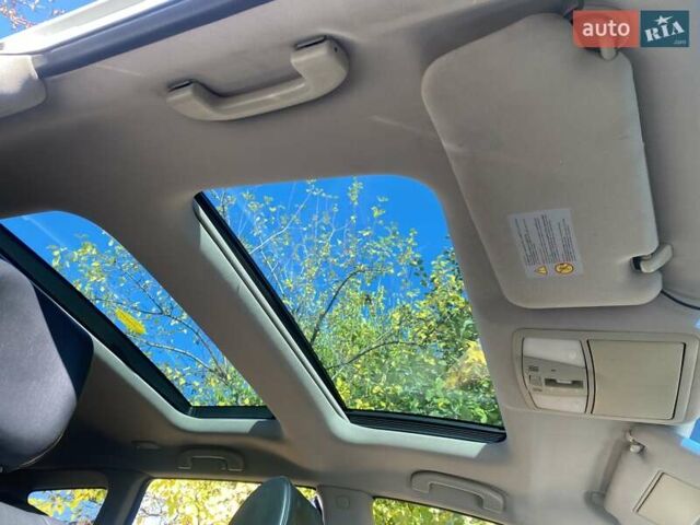 Белый Ниссан Мурано, объемом двигателя 3.5 л и пробегом 165 тыс. км за 10900 $, фото 16 на Automoto.ua