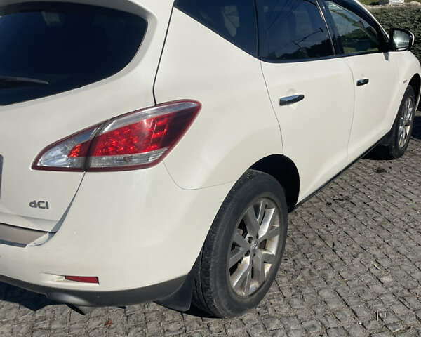 Белый Ниссан Мурано, объемом двигателя 2.49 л и пробегом 280 тыс. км за 10600 $, фото 10 на Automoto.ua