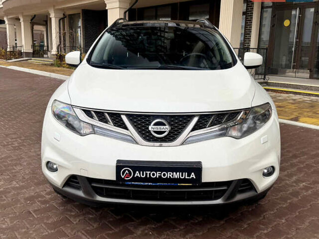 Белый Ниссан Мурано, объемом двигателя 3.5 л и пробегом 160 тыс. км за 10990 $, фото 1 на Automoto.ua