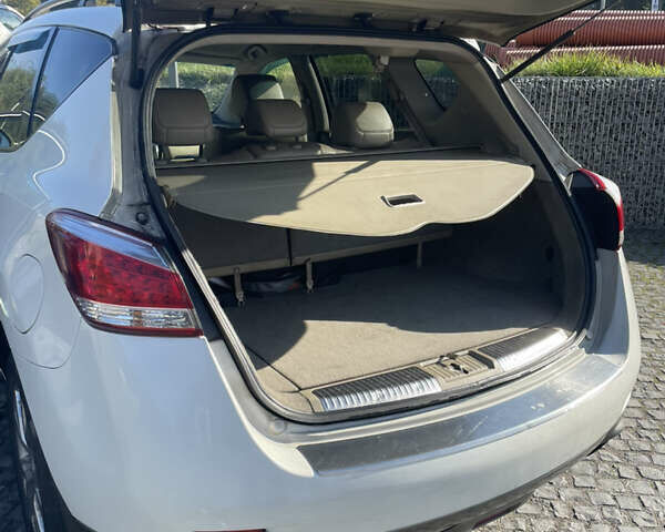 Белый Ниссан Мурано, объемом двигателя 2.49 л и пробегом 280 тыс. км за 10600 $, фото 18 на Automoto.ua