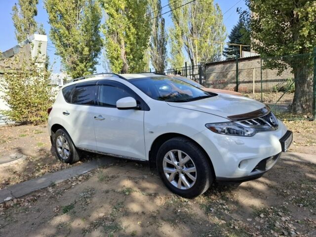 Белый Ниссан Мурано, объемом двигателя 2 л и пробегом 177 тыс. км за 13800 $, фото 1 на Automoto.ua