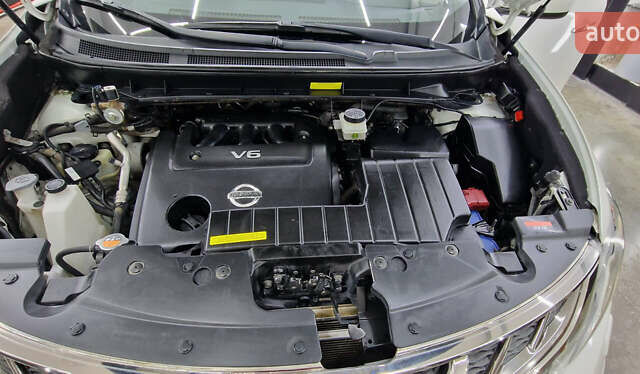 Білий Ніссан Мурано, об'ємом двигуна 3.5 л та пробігом 166 тис. км за 11500 $, фото 11 на Automoto.ua