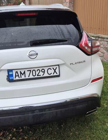 Белый Ниссан Мурано, объемом двигателя 3.5 л и пробегом 158 тыс. км за 18500 $, фото 3 на Automoto.ua