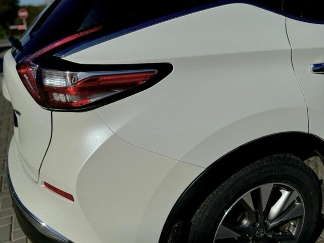 Белый Ниссан Мурано, объемом двигателя 3.5 л и пробегом 165 тыс. км за 14200 $, фото 13 на Automoto.ua