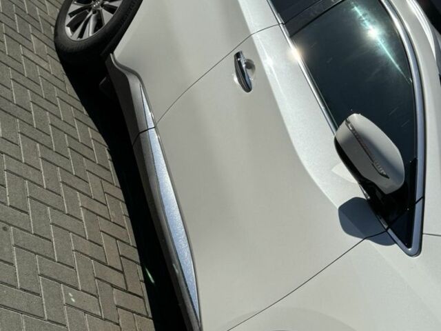 Белый Ниссан Мурано, объемом двигателя 3.5 л и пробегом 165 тыс. км за 14200 $, фото 1 на Automoto.ua