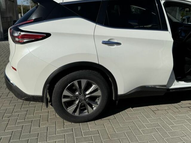 Белый Ниссан Мурано, объемом двигателя 3.5 л и пробегом 165 тыс. км за 14200 $, фото 15 на Automoto.ua