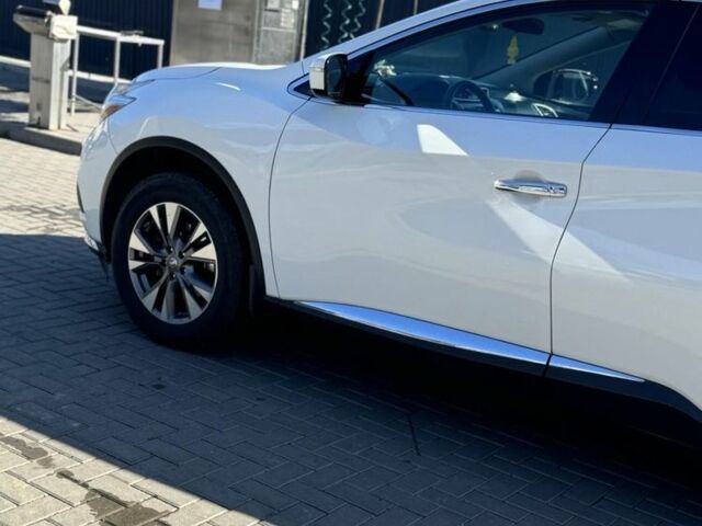 Белый Ниссан Мурано, объемом двигателя 3.5 л и пробегом 165 тыс. км за 14200 $, фото 5 на Automoto.ua