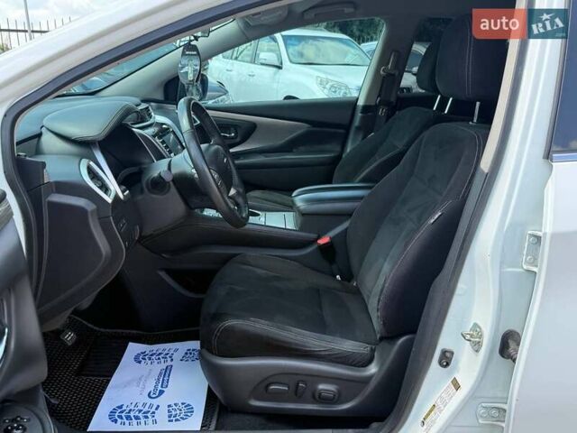 Белый Ниссан Мурано, объемом двигателя 3.5 л и пробегом 214 тыс. км за 13900 $, фото 13 на Automoto.ua